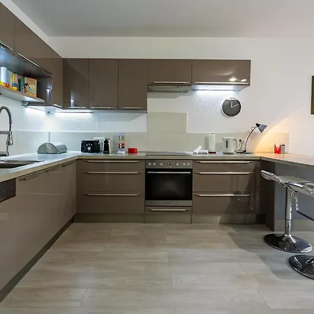 Au Bord Du Rempart - Proche Cathedrale Notre Dame Daire