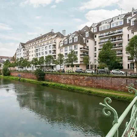 Au Bord Du Rempart - Proche Cathedrale Notre Dame Strazburg