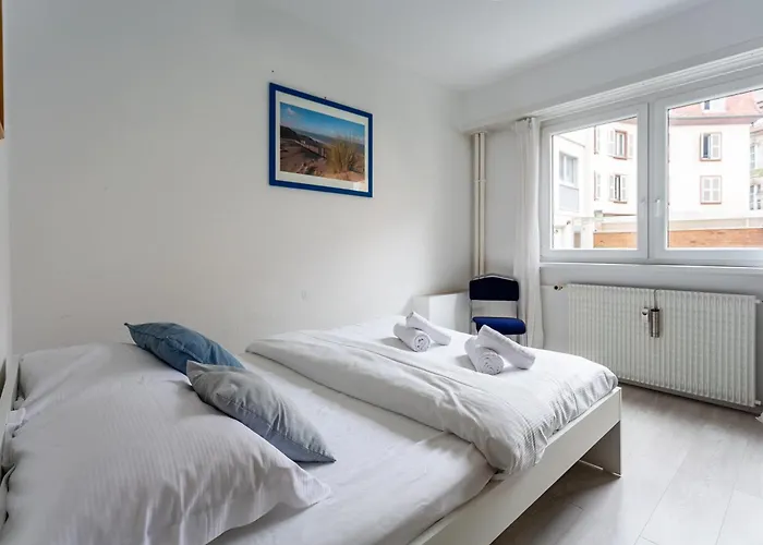 Appartement Au Bord Du Rempart - Proche Cathedrale Notre Dame